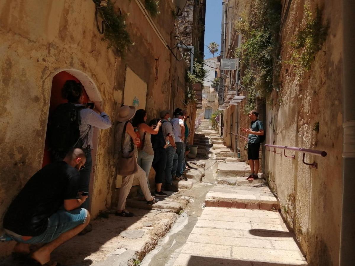 Fauzi Azar by Abraham Hostels Názáret Kültér fotó