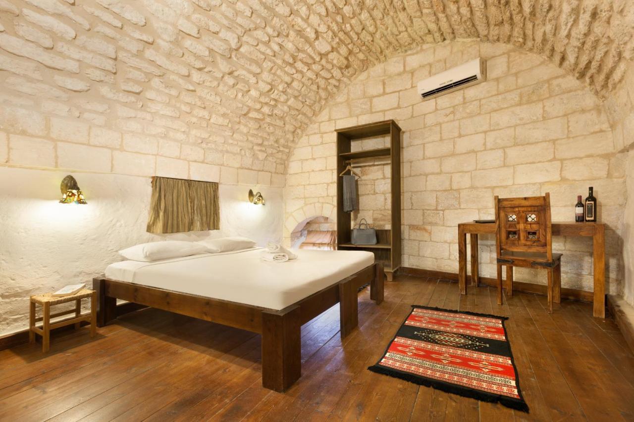 Fauzi Azar by Abraham Hostels Názáret Kültér fotó